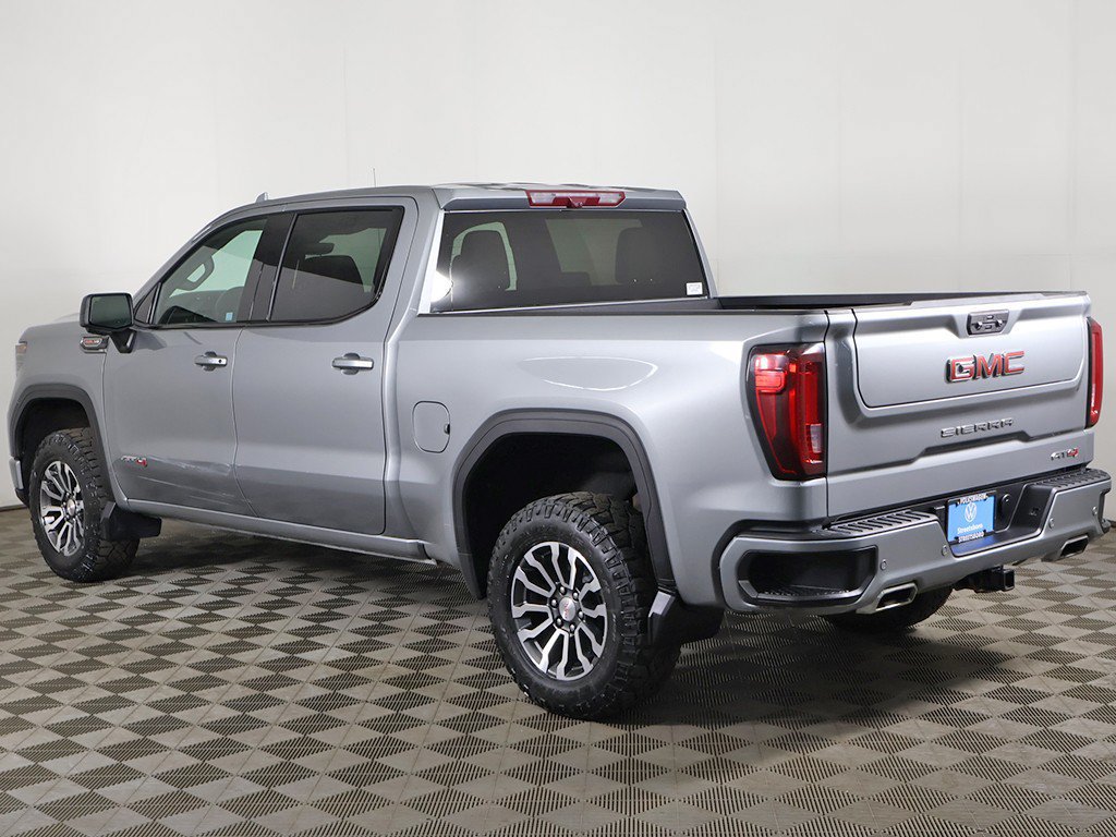 Used 2023 GMC Sierra 1500 AT4 w/ Technology Package AWD/4WD image 13