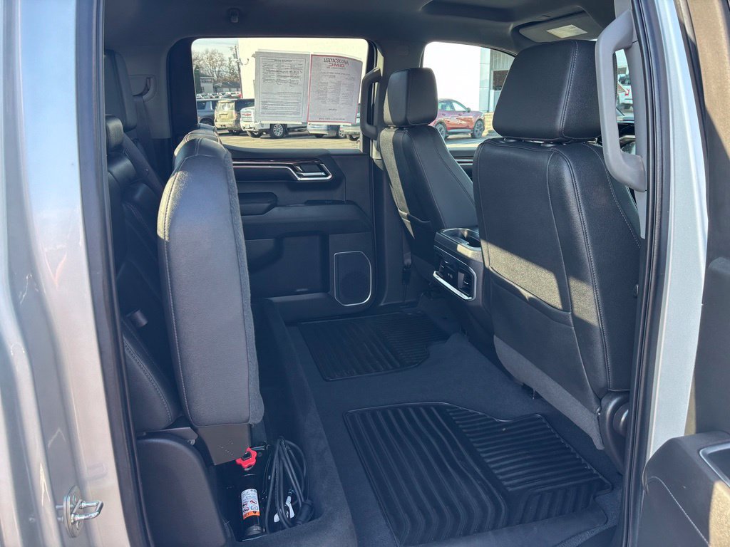 Used 2022 GMC Sierra 1500 Elevation w/ Elevation Premium Package AWD/4WD image 31