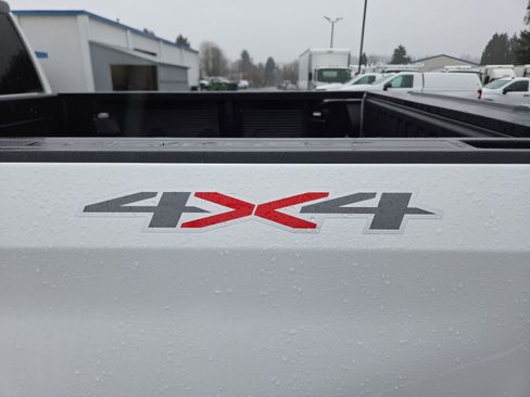 Certified 2025 Chevrolet Silverado 1500 LT image 13