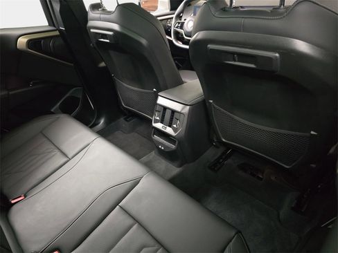 Used 2025 BMW X3 xDrive30i w/ Premium Package image 14