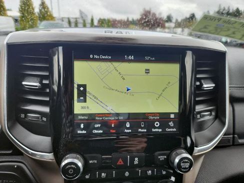 Used 2019 RAM 2500 Laramie AWD/4WD image 30