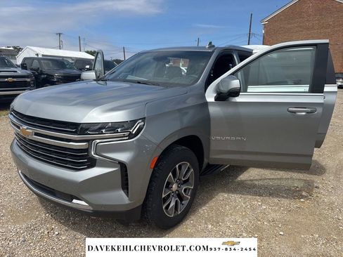 Used 2024 Chevrolet Suburban LT w/ LT Signature Package AWD/4WD image 34