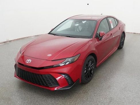 New 2026 Toyota Camry SE image 16