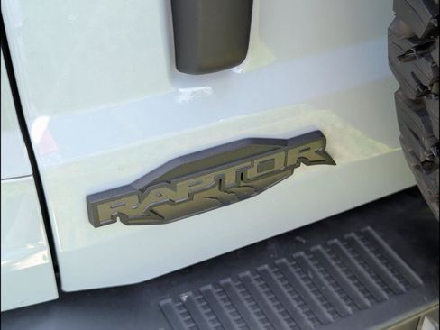Used 2024 Ford Bronco Raptor w/ Interior Carbon Fiber Pack 6 AWD/4WD image 8