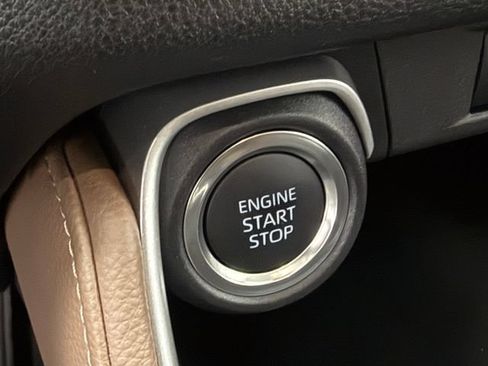 Used 2026 Toyota Grand Highlander AWD image 15