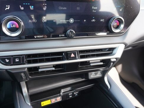 Certified 2023 Lexus RX 350 FWD w/ Accessory Package (K3) image 18