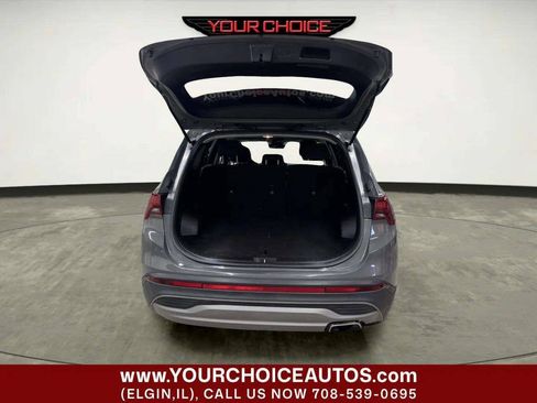 Used 2021 Hyundai Santa Fe SE FWD image 5