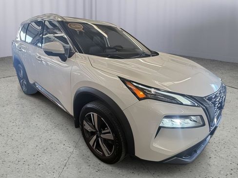 Used 2023 Nissan Rogue SL AWD/4WD image 7