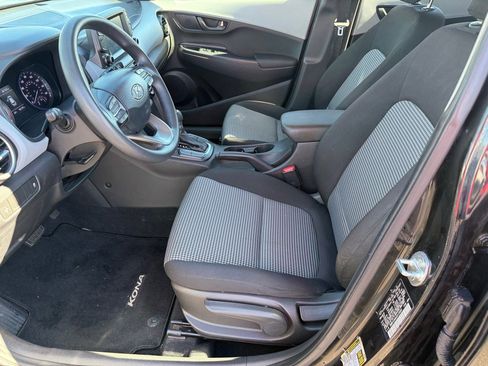 Used 2018 Hyundai Kona SE image 8