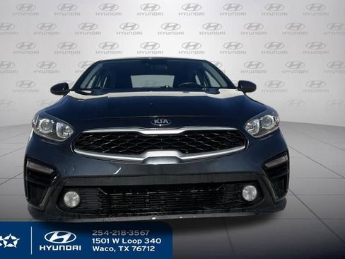Used 2020 Kia Forte LXS image 2