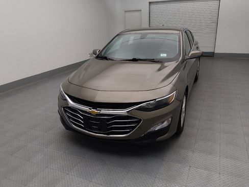 Used 2020 Chevrolet Malibu LT FWD image 15