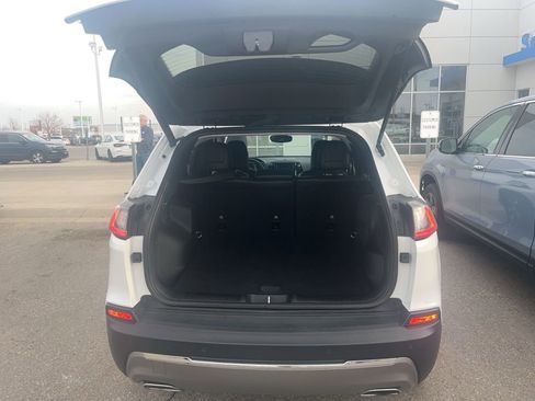 Used 2021 Jeep Cherokee Limited AWD/4WD image 18