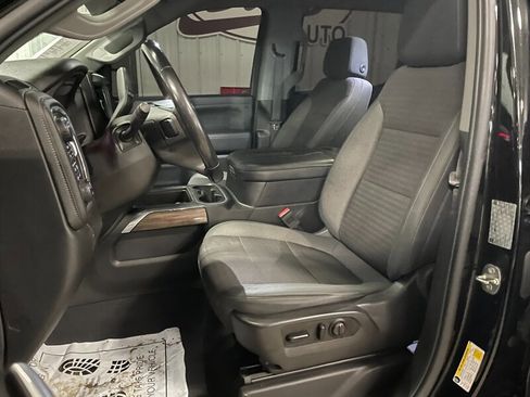 Used 2019 Chevrolet Silverado 1500 LT Trail Boss image 16