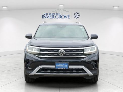 Certified 2023 Volkswagen Atlas SEL AWD/4WD image 2