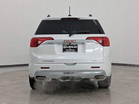 Used 2019 GMC Acadia Denali w/ Technology Package image 10