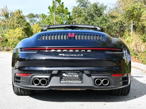 Used 2022 Porsche 911 Carrera 4S image 5