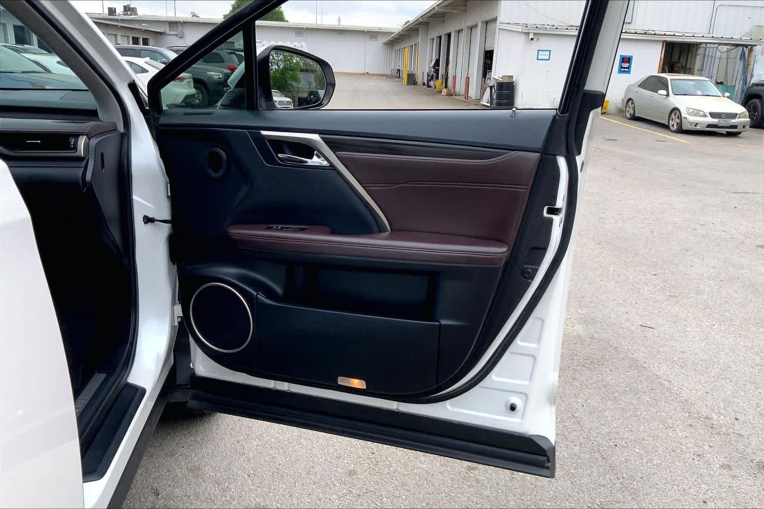 Used 2019 Lexus RX 350 FWD w/ Navigation Package image 22