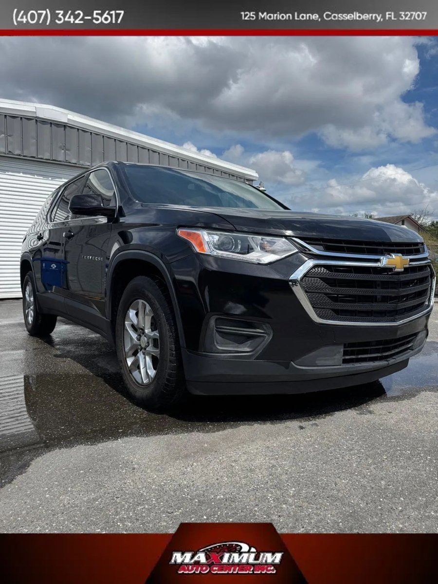 Used 2019 Chevrolet Traverse LS FWD image 2
