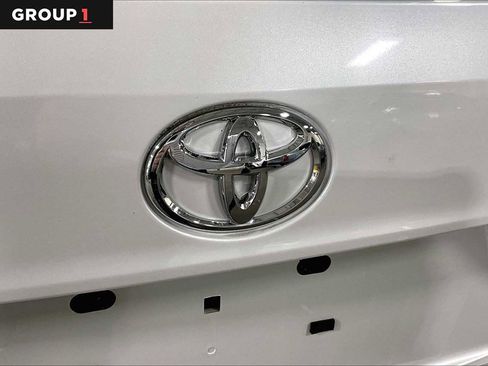 Certified 2022 Toyota Highlander XLE image 30