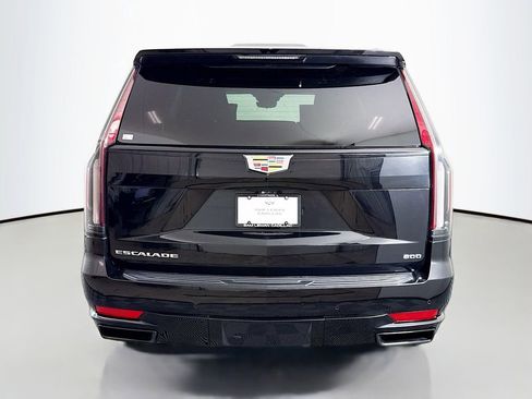 Used 2021 Cadillac Escalade Sport Platinum image 6