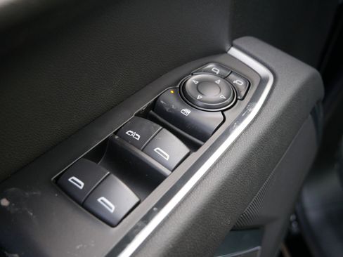 New 2026 GMC Sierra 1500 Elevation image 16