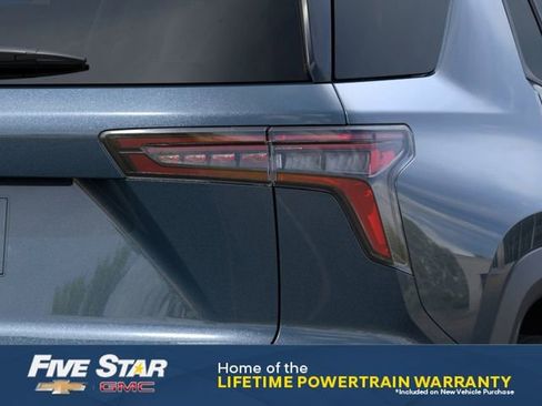 New 2026 Chevrolet Equinox LT FWD image 12