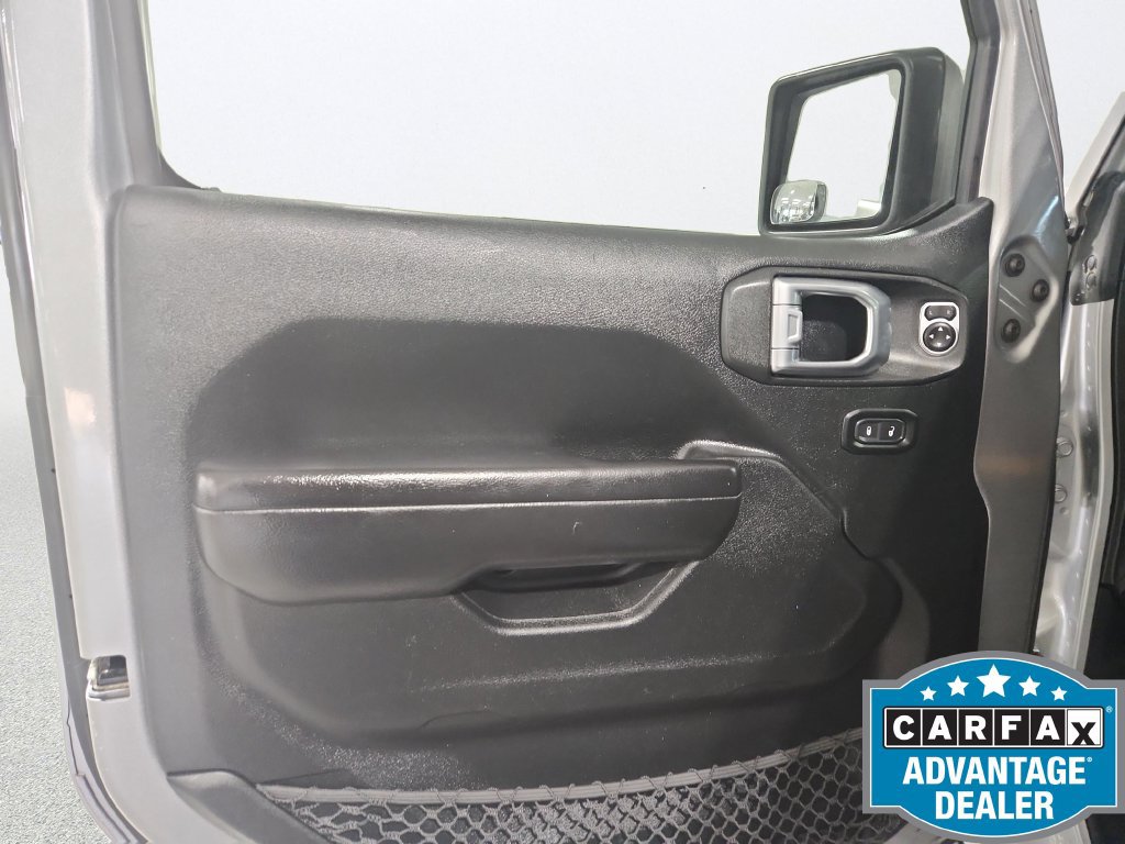 Used 2020 Jeep Gladiator Rubicon AWD/4WD image 44
