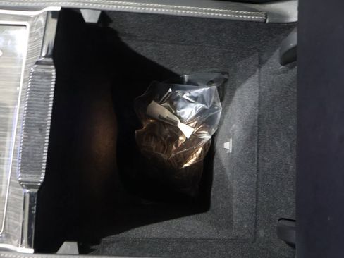 Used 2022 Jeep Wagoneer Series III w/ Premium Group I image 39