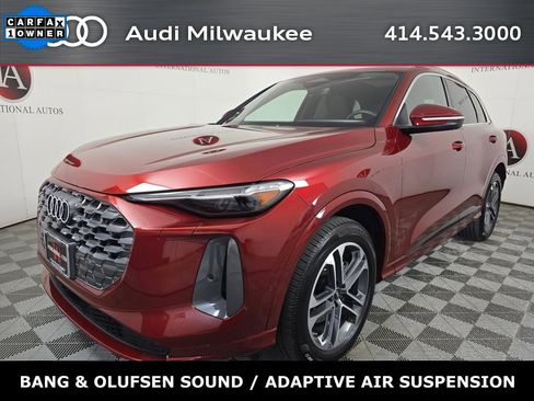 Certified 2025 Audi Q5 Prestige image 5