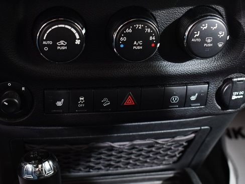 Used 2017 Jeep Wrangler Unlimited Sahara w/ Quick Order Package 24E Chief image 30