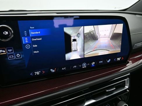 Used 2024 Chevrolet Traverse Z71 w/ Enhanced Driving Package image 34