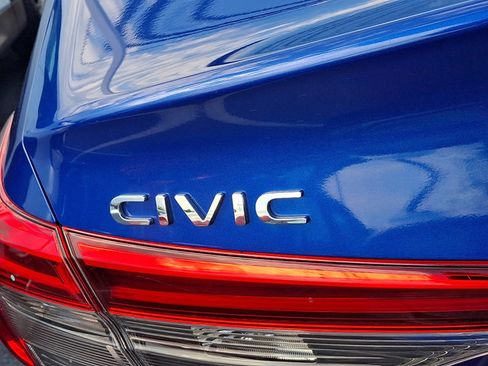 Certified 2024 Honda Civic Sport image 30