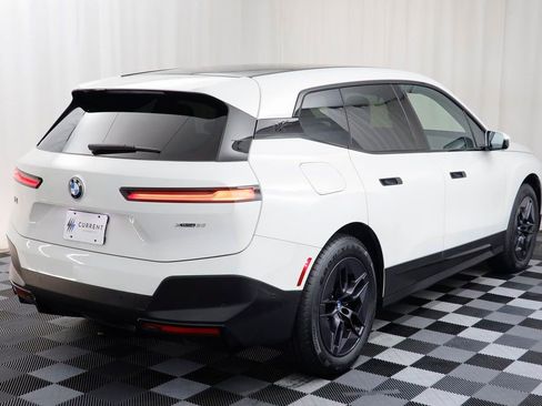 Used 2025 BMW iX xDrive50 image 19