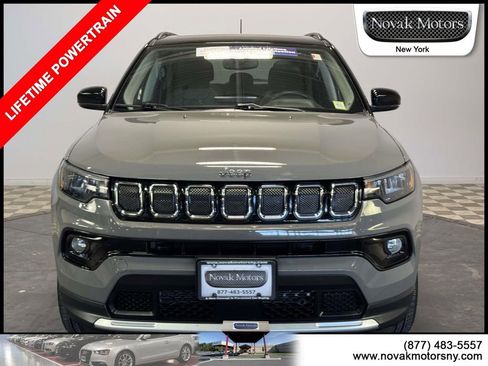 Used 2022 Jeep Compass Limited w/ Sun and Sound Group AWD/4WD image 2
