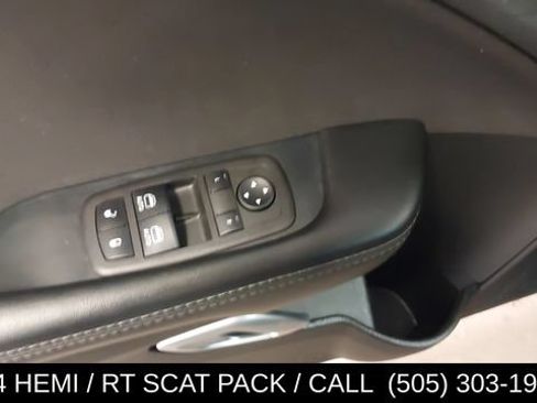 Used 2022 Dodge Challenger R/T Scat Pack RWD image 23