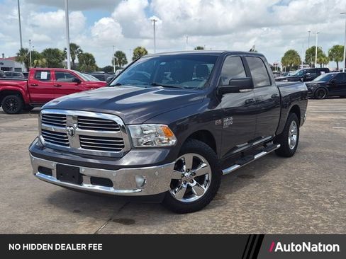 Used 2019 RAM 1500 Lone Star RWD image 1