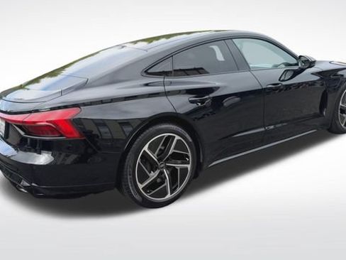 Used 2023 Audi e-tron GT Premium Plus w/ Performance Package AWD/4WD image 9