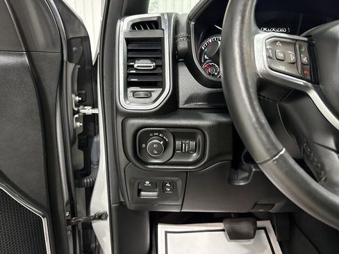 Used 2019 RAM 1500 Laramie w/ Sport Appearance Package image 18