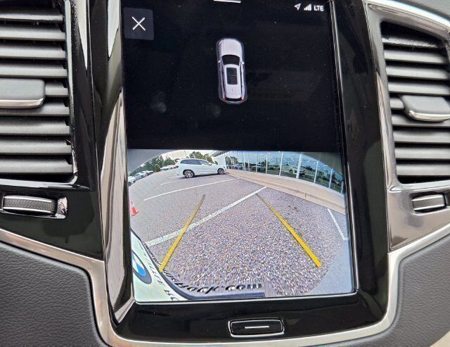Used 2023 Volvo XC90 T8 Ultimate w/ Protection Package Premier AWD/4WD image 32