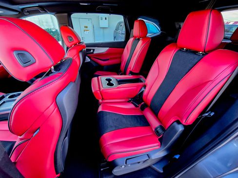 Used 2025 Acura MDX A-Spec image 29