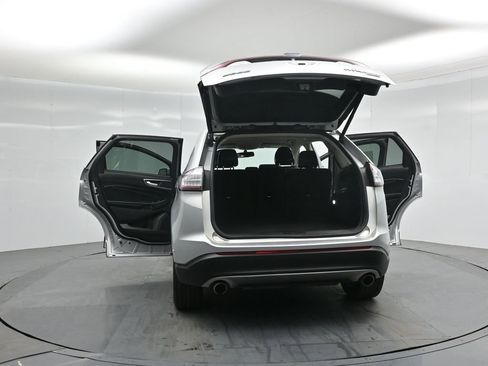 Certified 2018 Ford Edge Titanium image 35