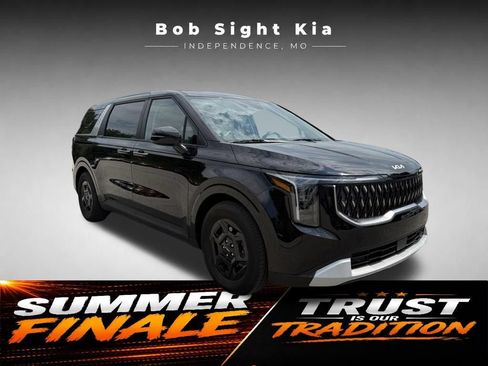 Used 2026 Kia Carnival FWD image 21