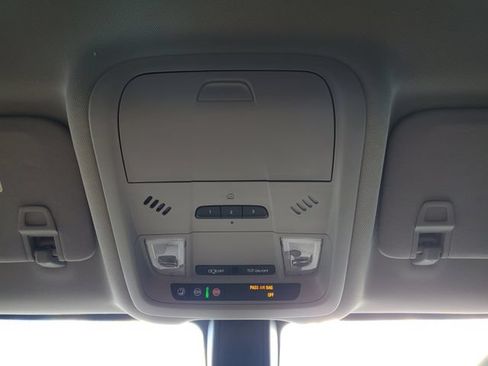 Certified 2019 Chevrolet Equinox LT FWD image 34