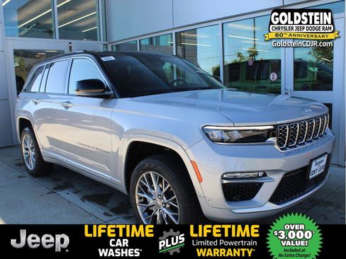 New 2025 Jeep Grand Cherokee Summit image 1
