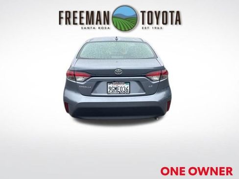 Used 2023 Toyota Corolla LE w/ Carpet Mat Package (TMS) FWD image 6