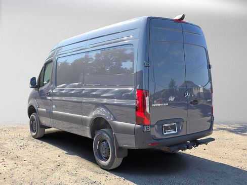 Used 2026 Mercedes-Benz Sprinter 2500 image 5
