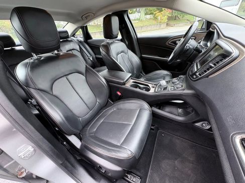 Used 2015 Chrysler 200 C w/ Navigation & Sound Group I image 21
