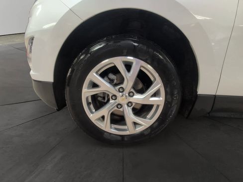 Used 2020 Chevrolet Equinox Premier image 14