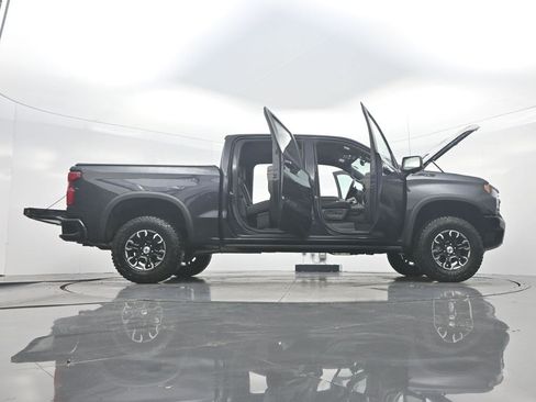 Used 2024 Chevrolet Silverado 1500 ZR2 w/ Technology Package AWD/4WD image 44