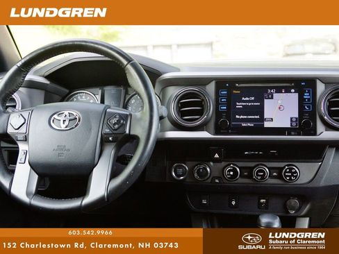 Used 2016 Toyota Tacoma TRD Sport w/ Towing Package AWD/4WD image 6